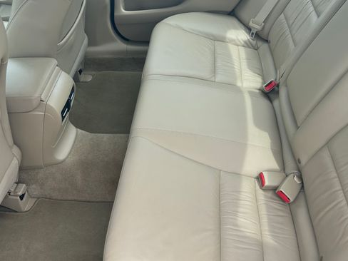 Used 2011 Honda Accord EX-L image 12