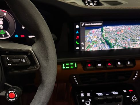 Used 2026 Porsche 911 Carrera 4 GTS image 9