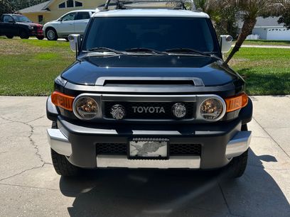 Used 2007 Toyota FJ Cruiser 2WD w/ Upgrade Pkg 1