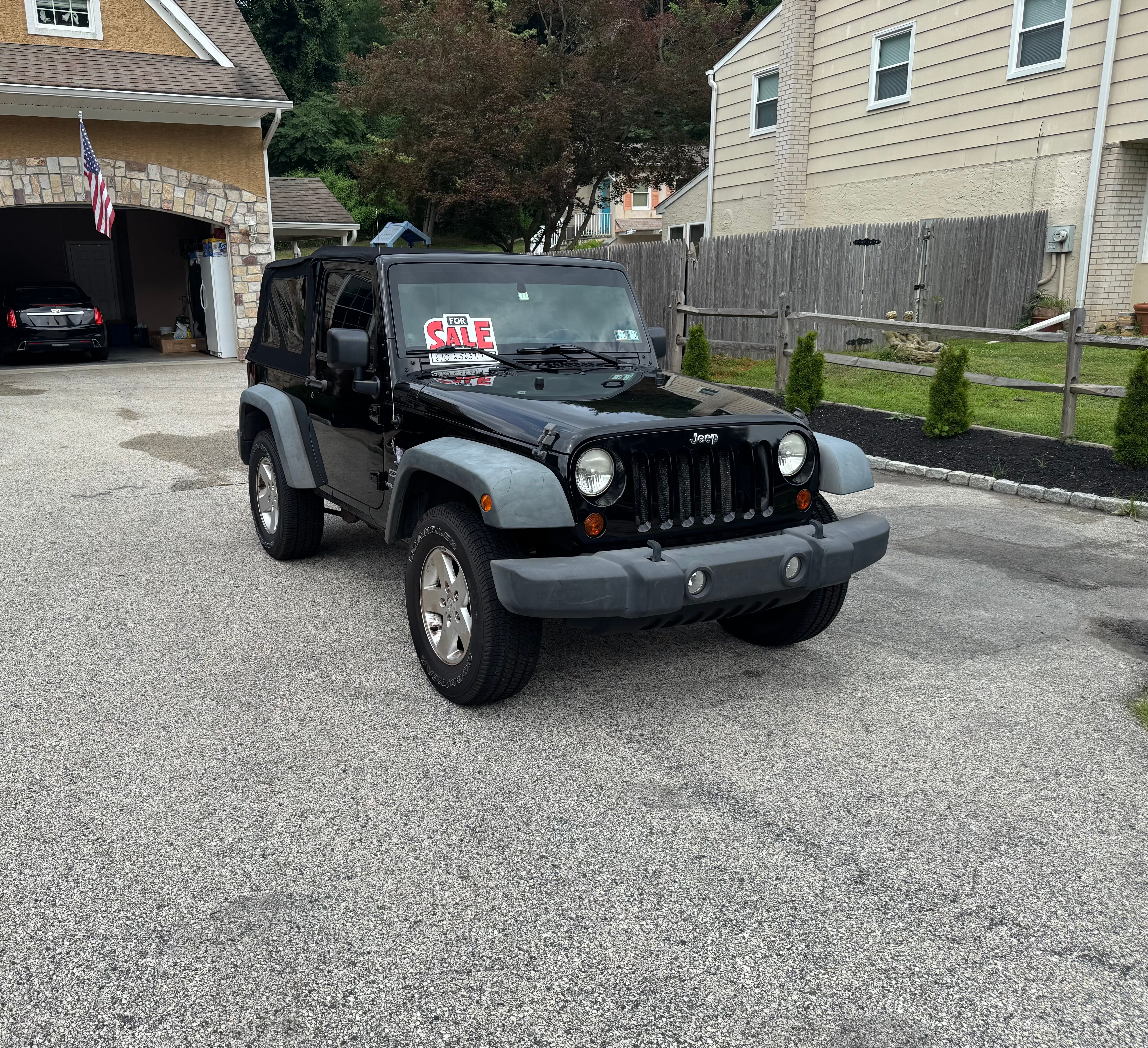 Used 2011 Jeep Wrangler Sport AWD/4WD image 16