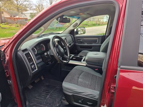 Used 2015 RAM 1500 Outdoorsman image 8