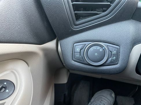 Used 2018 Ford Escape SE w/ Ford Safe & Smart Package image 10