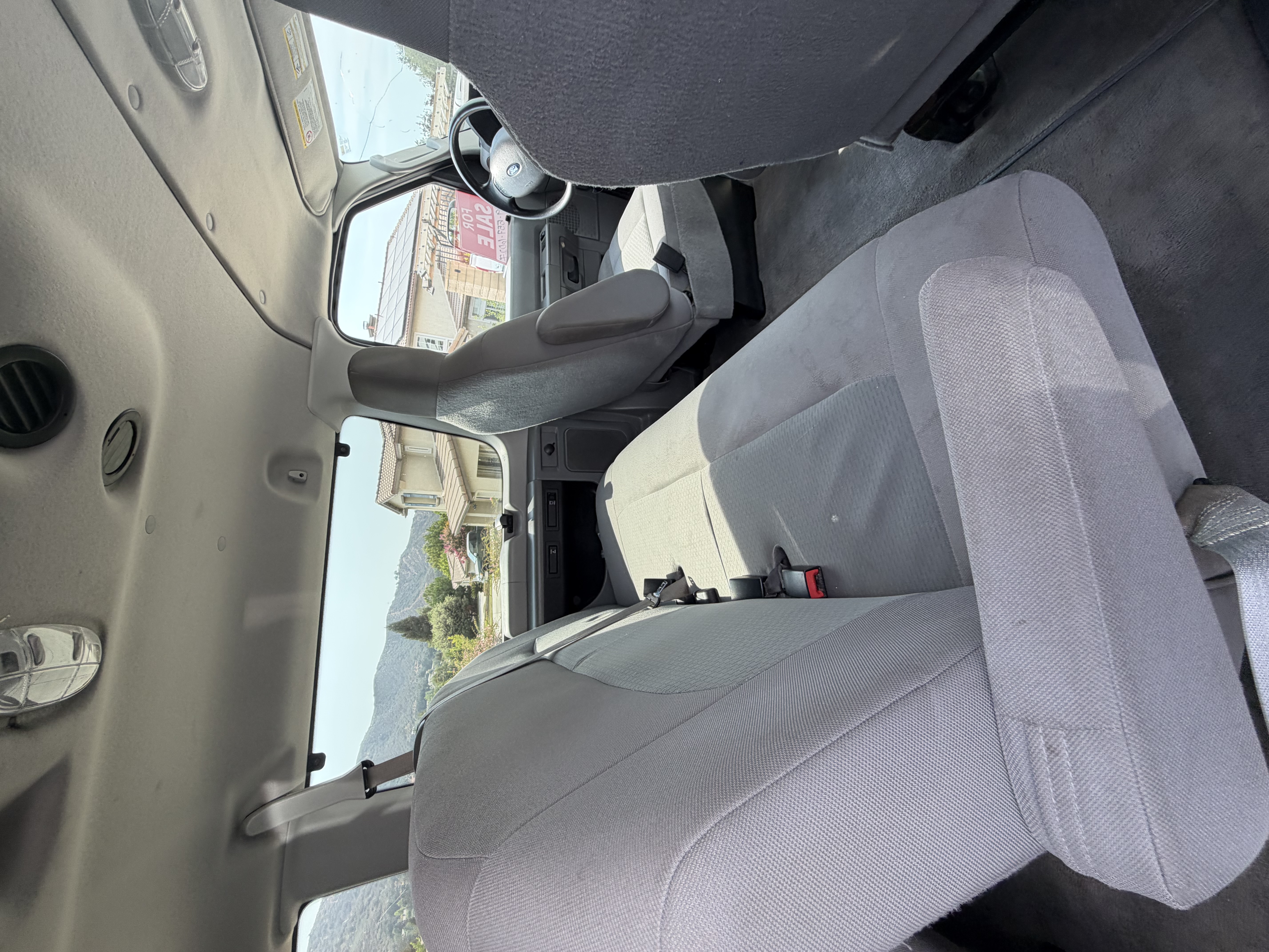 Used 2014 Ford E-350 and Econoline 350 XLT RWD image 10