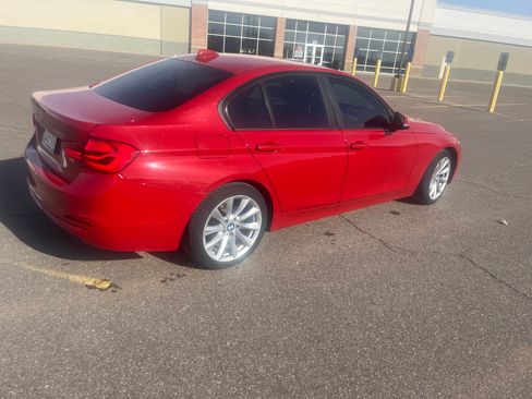 Used 2016 BMW 320i xDrive Sedan AWD/4WD image 14
