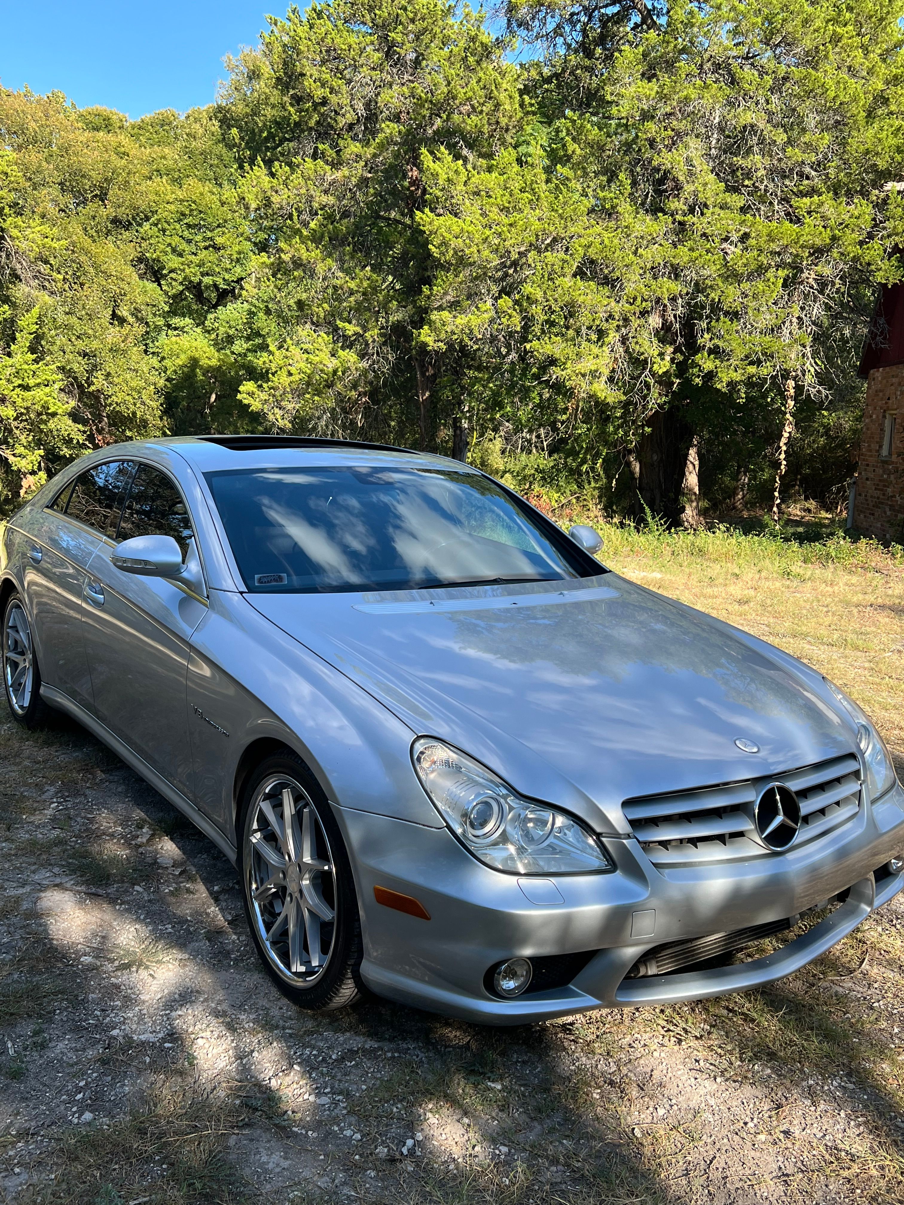 Used 2006 Mercedes-Benz CLS 55 AMG image 4