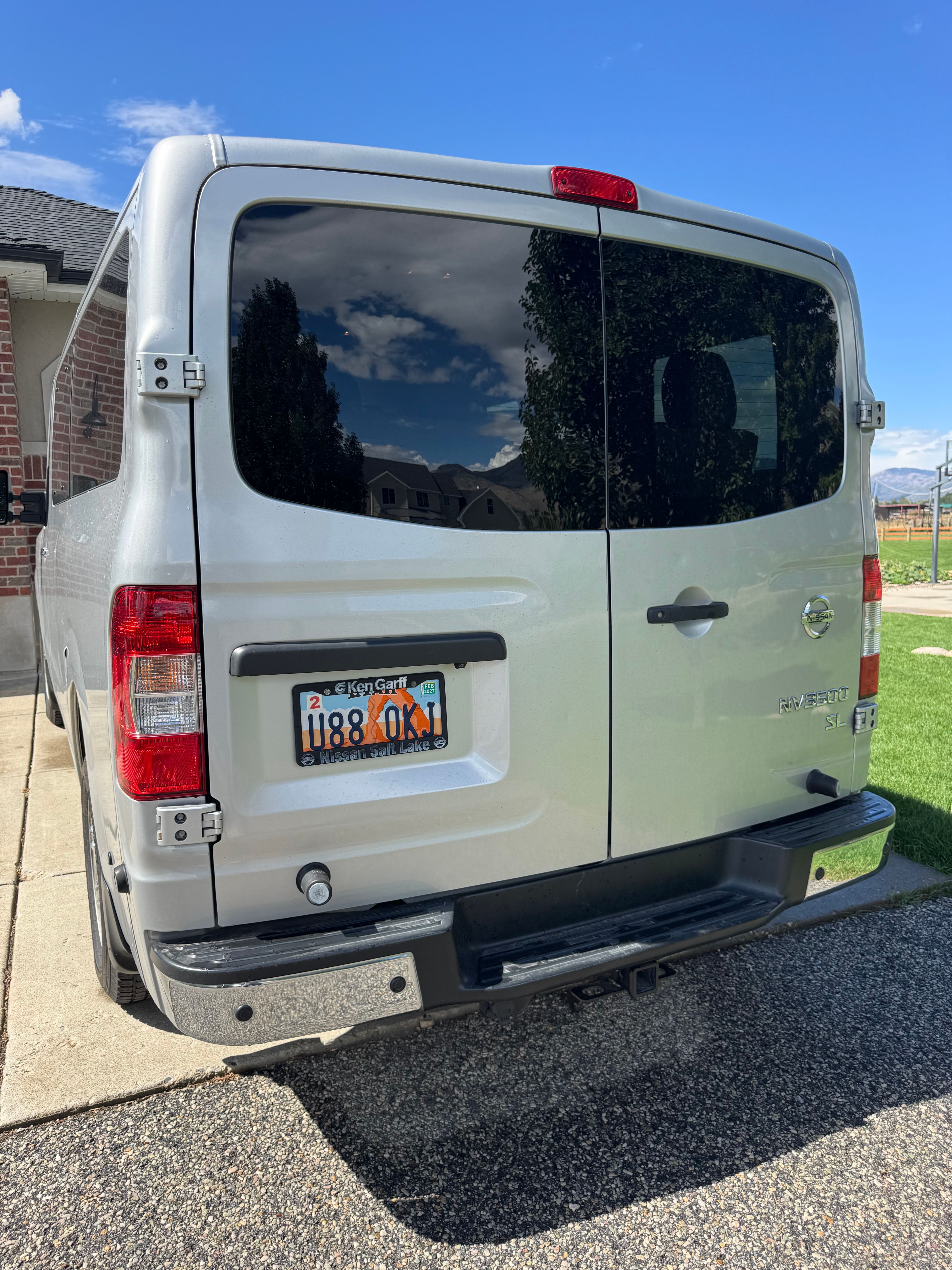 Used 2020 Nissan NV 3500 SL RWD image 5