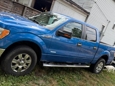 Used 2012 Ford F150 XLT w/ XLT Chrome Pkg AWD/4WD image 14