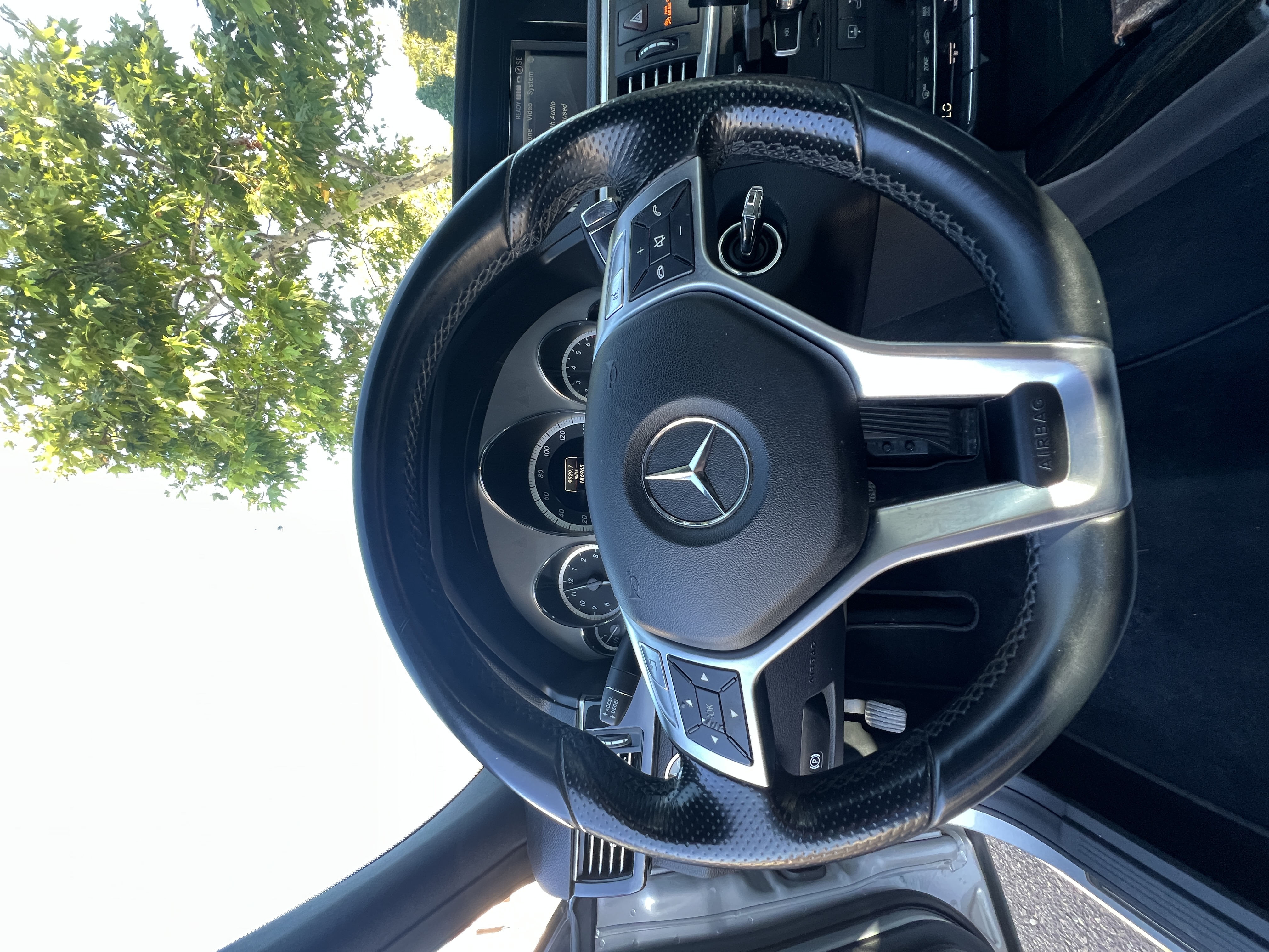 Used 2013 Mercedes-Benz E 350 Sedan image 14
