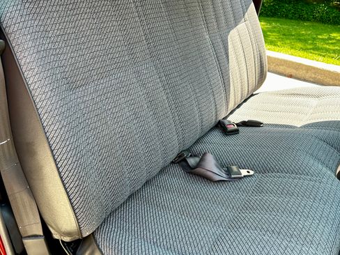 Used 1994 Toyota Pickup 2WD Regular Cab image 13