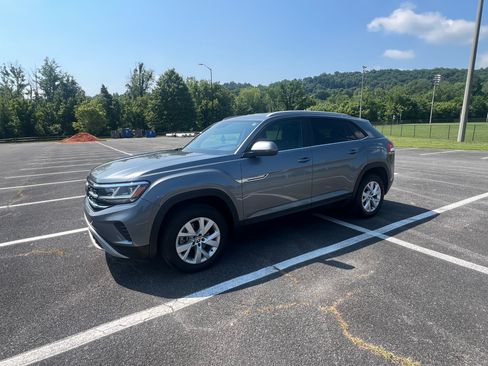 Used 2021 Volkswagen Atlas Cross Sport S image 6