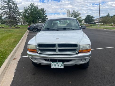 Used 2001 Dodge Dakota 4x4 Club Cab image 2