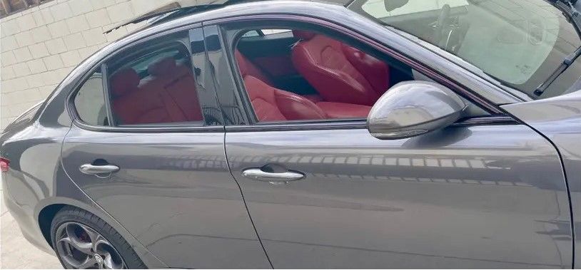 Used 2019 Alfa Romeo Giulia Ti Sport w/ Quick Order Package 22U Sport RWD image 1