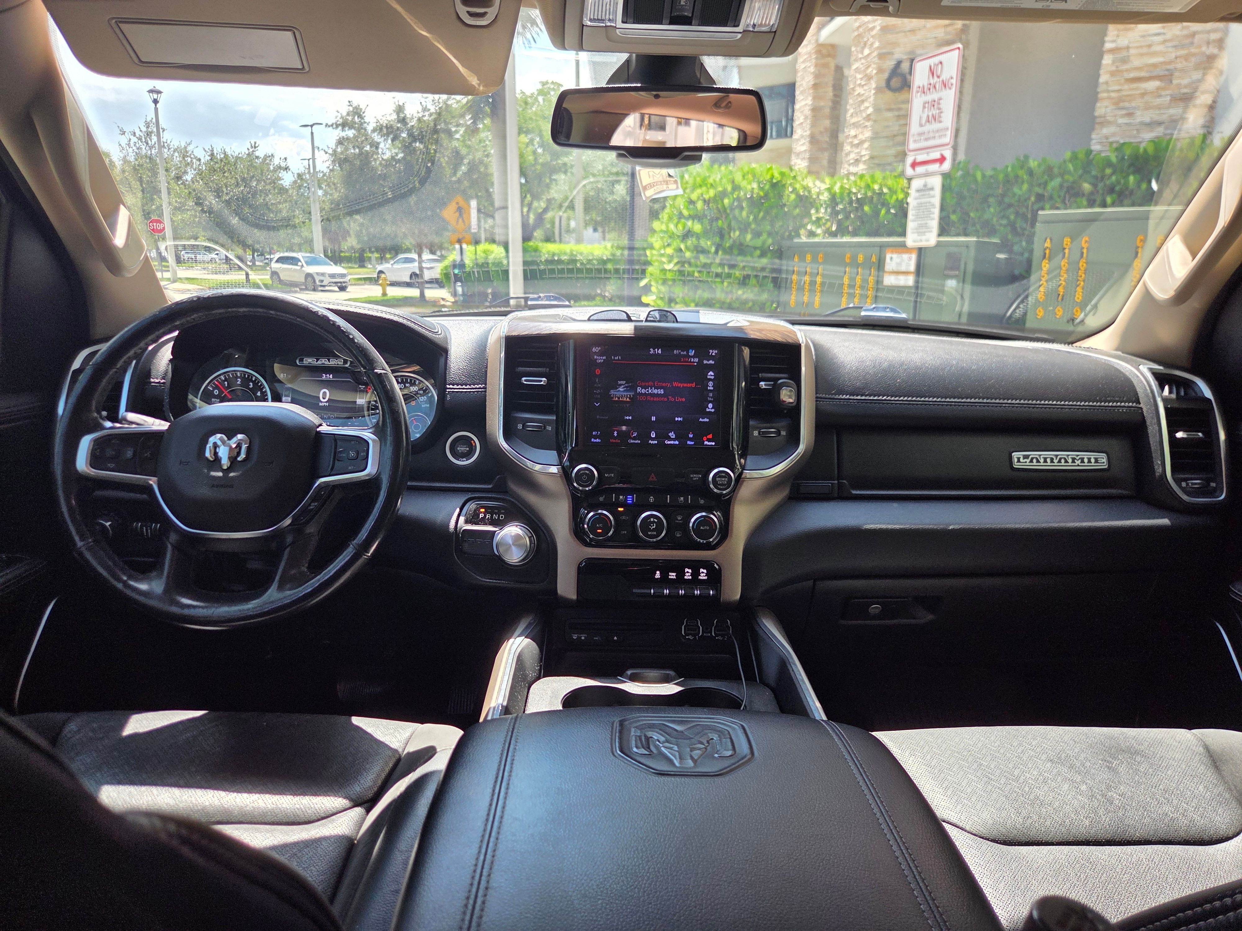 Used 2019 RAM 1500 Laramie RWD image 4