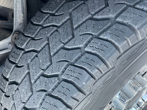 Used 2015 GMC Sierra 2500 SLT w/ Driver Alert Package image 21