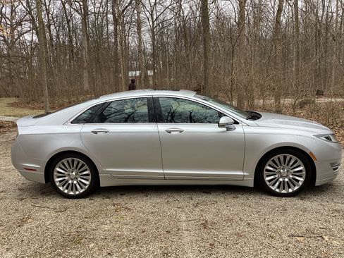 Used 2016 Lincoln MKZ AWD w/ Equipment Group 200A Select image 4