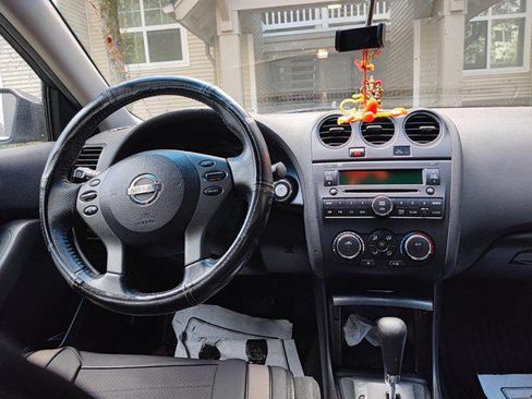 Used 2011 Nissan Altima 2.5 S w/ Convenience Pkg image 12