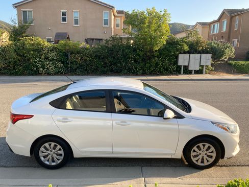 Used 2019 Hyundai Accent SE image 20