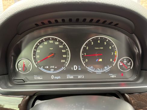 Used 2015 BMW M5 RWD image 13