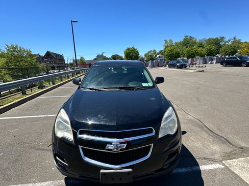 Used 2013 Chevrolet Equinox LS w/ LPO, Protection Package FWD image 4
