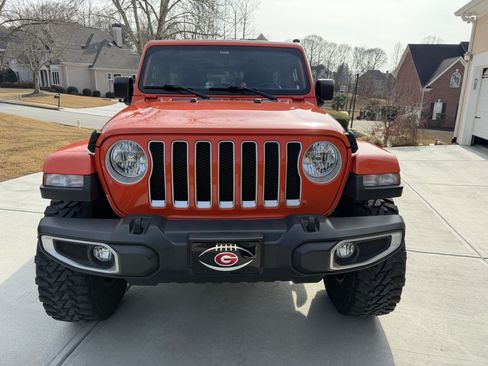 Used 2020 Jeep Wrangler Unlimited Sahara w/ Uconnect 4C Nav & Sound Group image 5