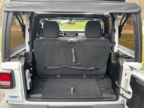 Used 2021 Jeep Wrangler Sport image 2