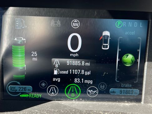 Used 2012 Chevrolet Volt Premium w/ Premium Trim Package image 12