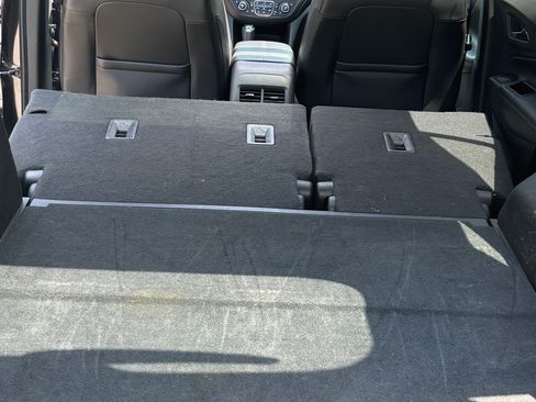 Used 2018 Chevrolet Equinox Premier AWD/4WD image 14