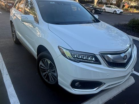 Used 2017 Acura RDX Sport Utility 4D image 9