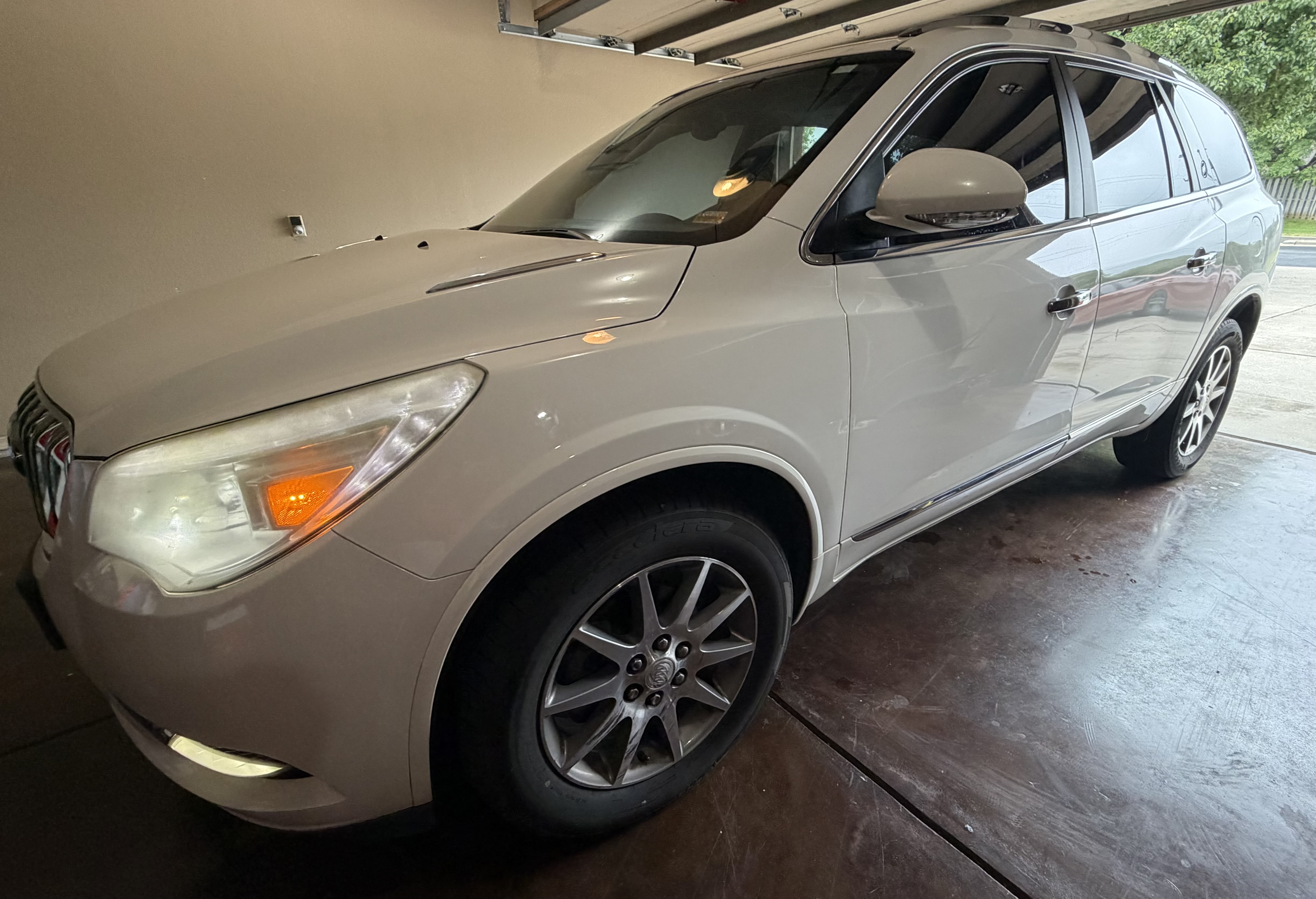 Used 2014 Buick Enclave Leather w/ Trailering Provision Package FWD image 10