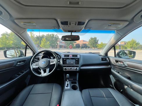 Used 2015 Subaru Outback 2.5i Limited AWD/4WD image 12