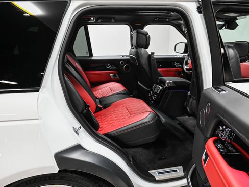 Used 2021 Land Rover Range Rover SV Autobiography Dynamic image 18