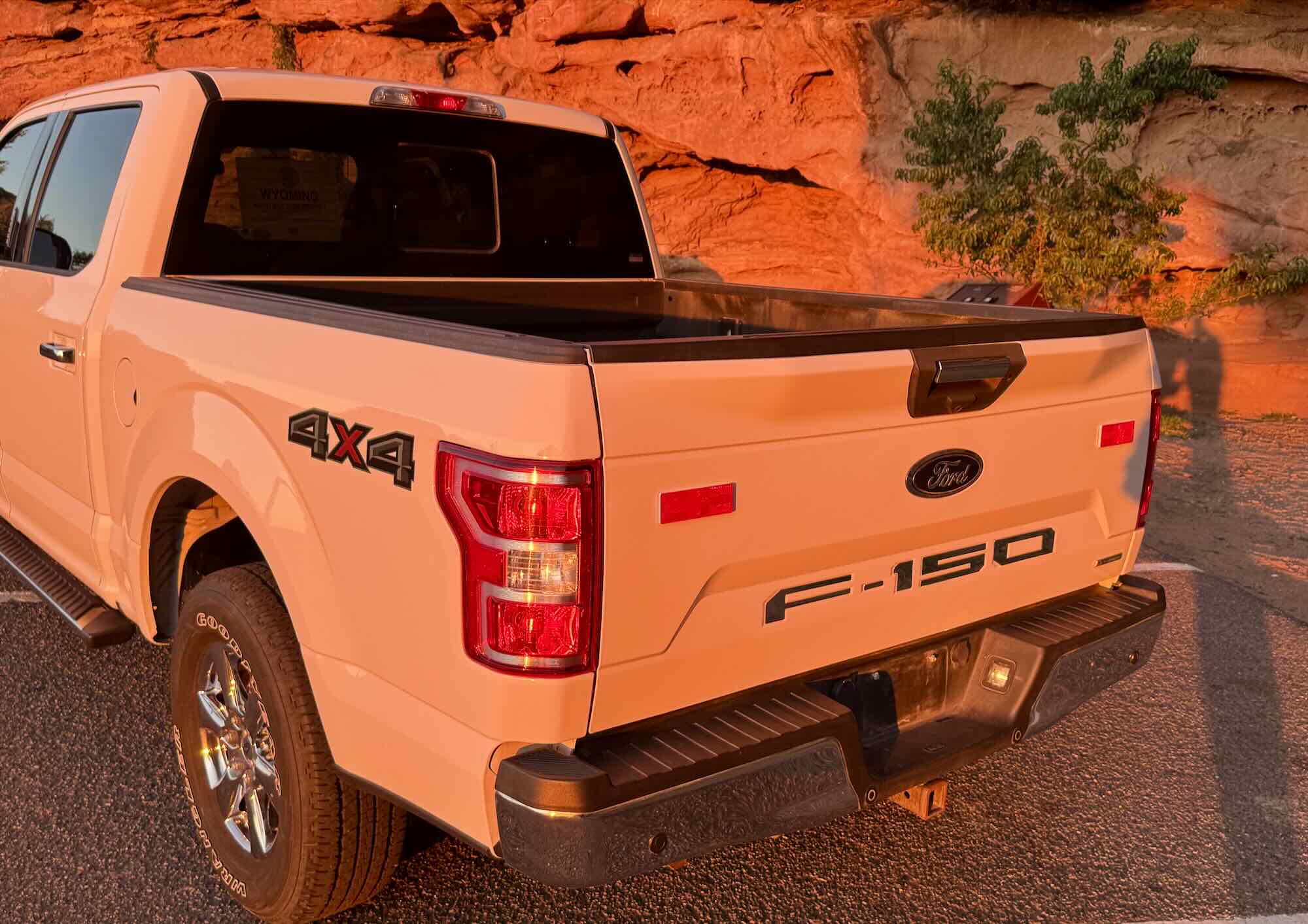 Used 2020 Ford F150 XLT w/ Equipment Group 302A Luxury AWD/4WD image 5