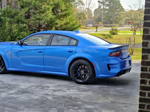 Used 2023 Dodge Charger SRT Hellcat image 13