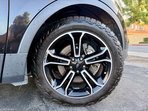Used 2013 Ford Explorer Sport AWD/4WD image 25