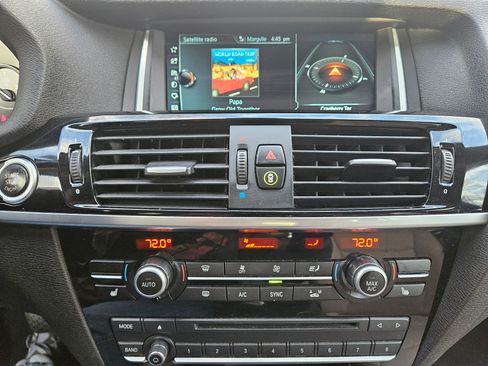 Used 2017 BMW X3 xDrive28i image 16