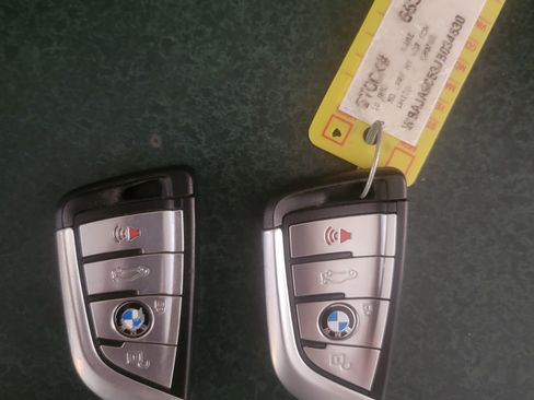 Used 2018 BMW 530e 530e iPerformance Sedan 4D image 15