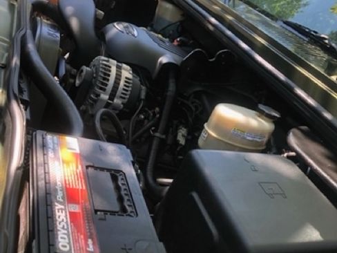 Used 2003 HUMMER H2 w/ Preferred Equipment Group image 9