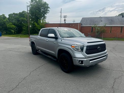 Used 2018 Toyota Tundra Platinum AWD/4WD image 5