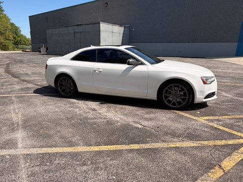 Used 2013 Audi A5 2.0T Premium w/ Convenience Pkg AWD/4WD image 5
