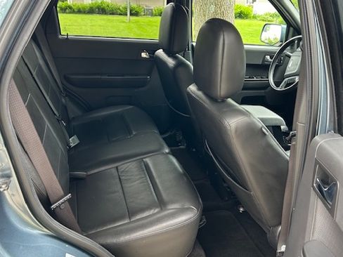 Used 2012 Ford Escape Limited FWD image 16