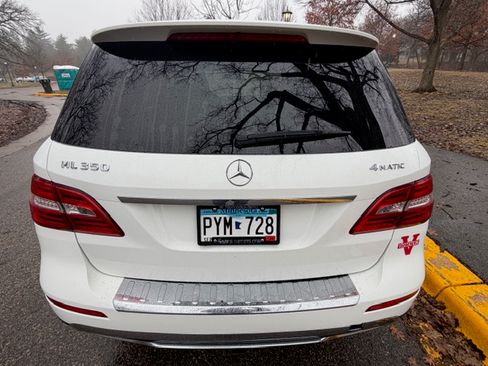 Used 2015 Mercedes-Benz ML 350 ML 350 4MATIC Sport Utility 4D image 6