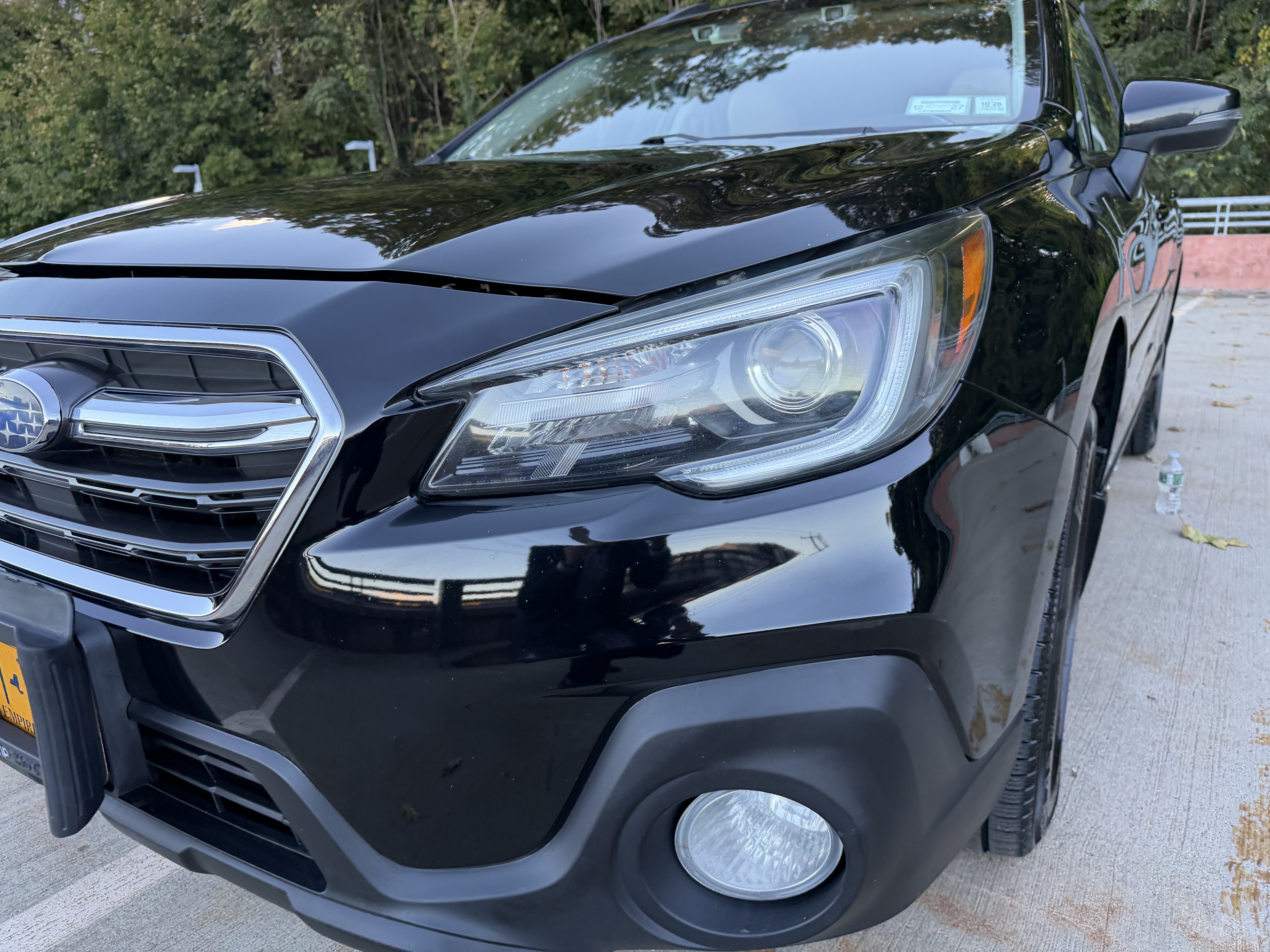 Used 2018 Subaru Outback 3.6R Limited AWD/4WD image 9
