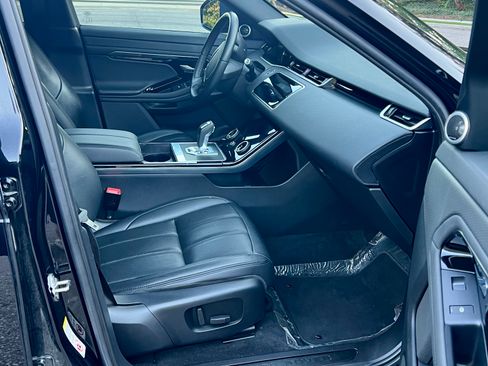 Used 2020 Land Rover Range Rover Evoque S image 19