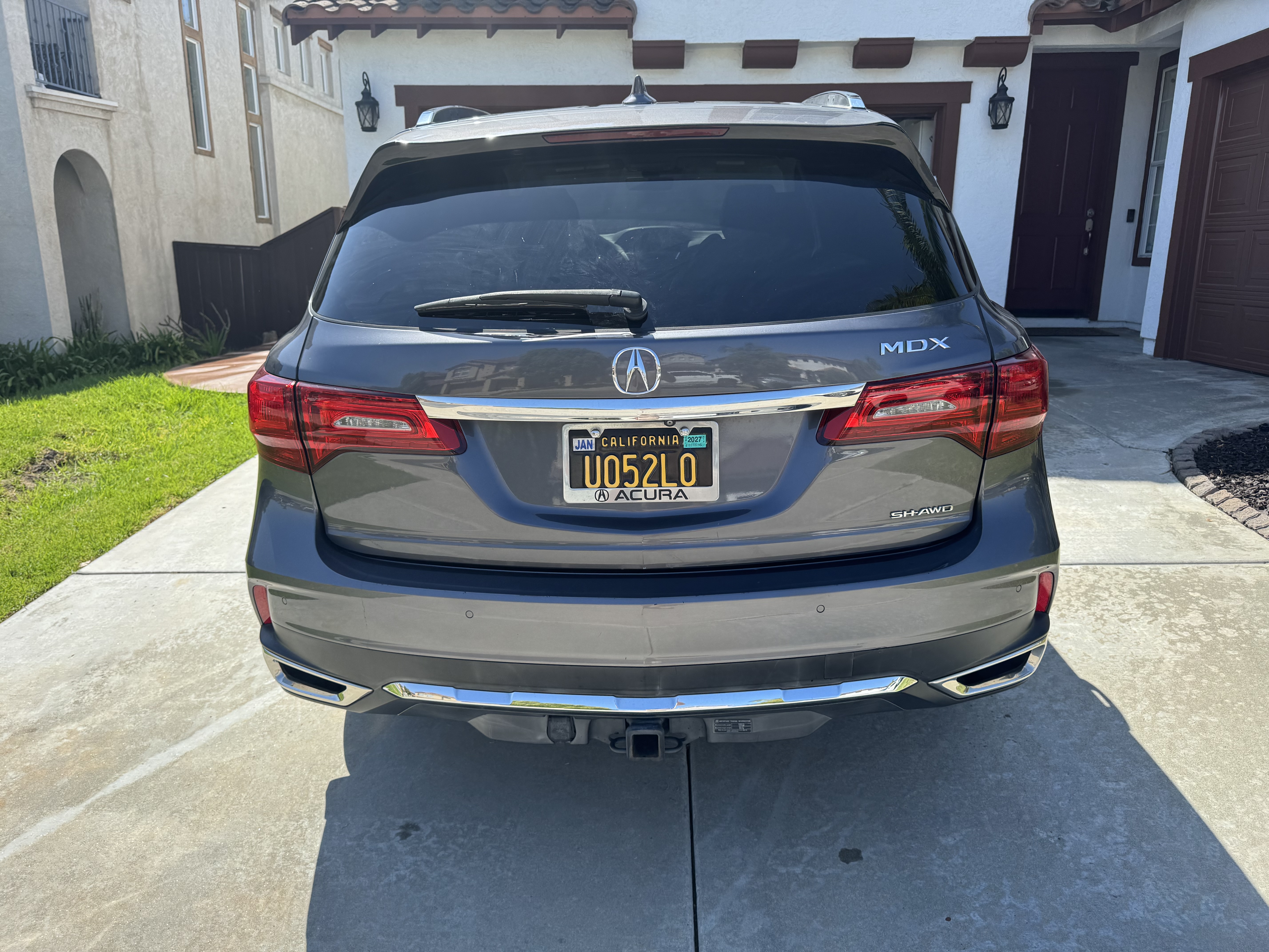 Used 2017 Acura MDX w/ Advance & Entertainment Pkg AWD/4WD image 4