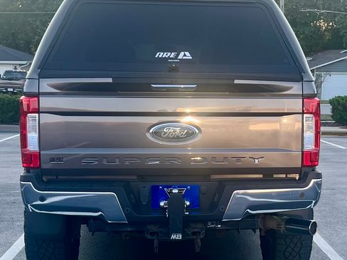 Used 2018 Ford F350 XLT AWD/4WD image 6
