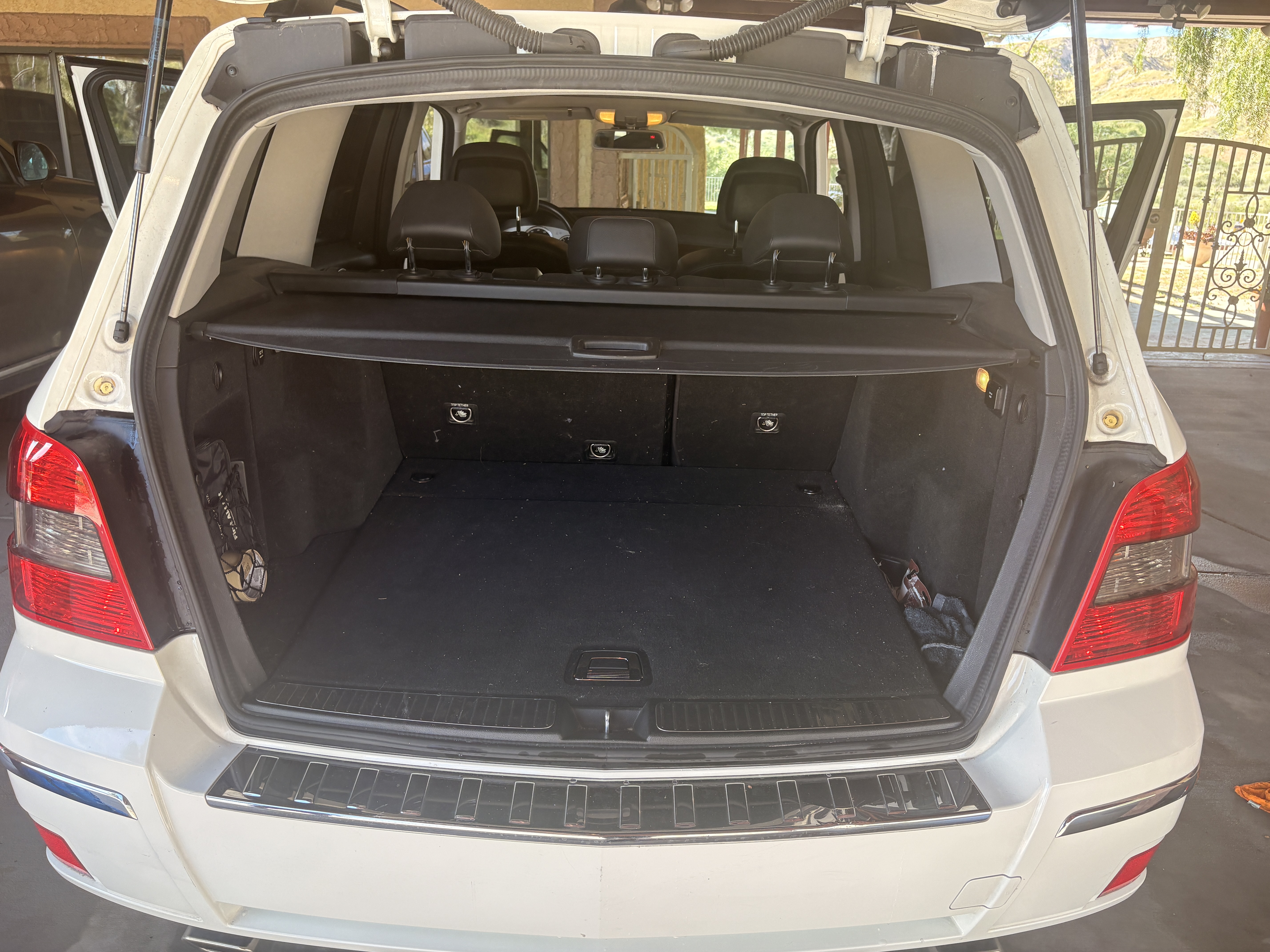 Used 2012 Mercedes-Benz GLK 350 4MATIC image 6