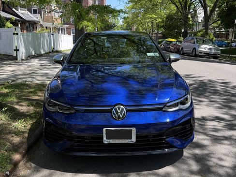 Used 2022 Volkswagen Golf R AWD/4WD image 1