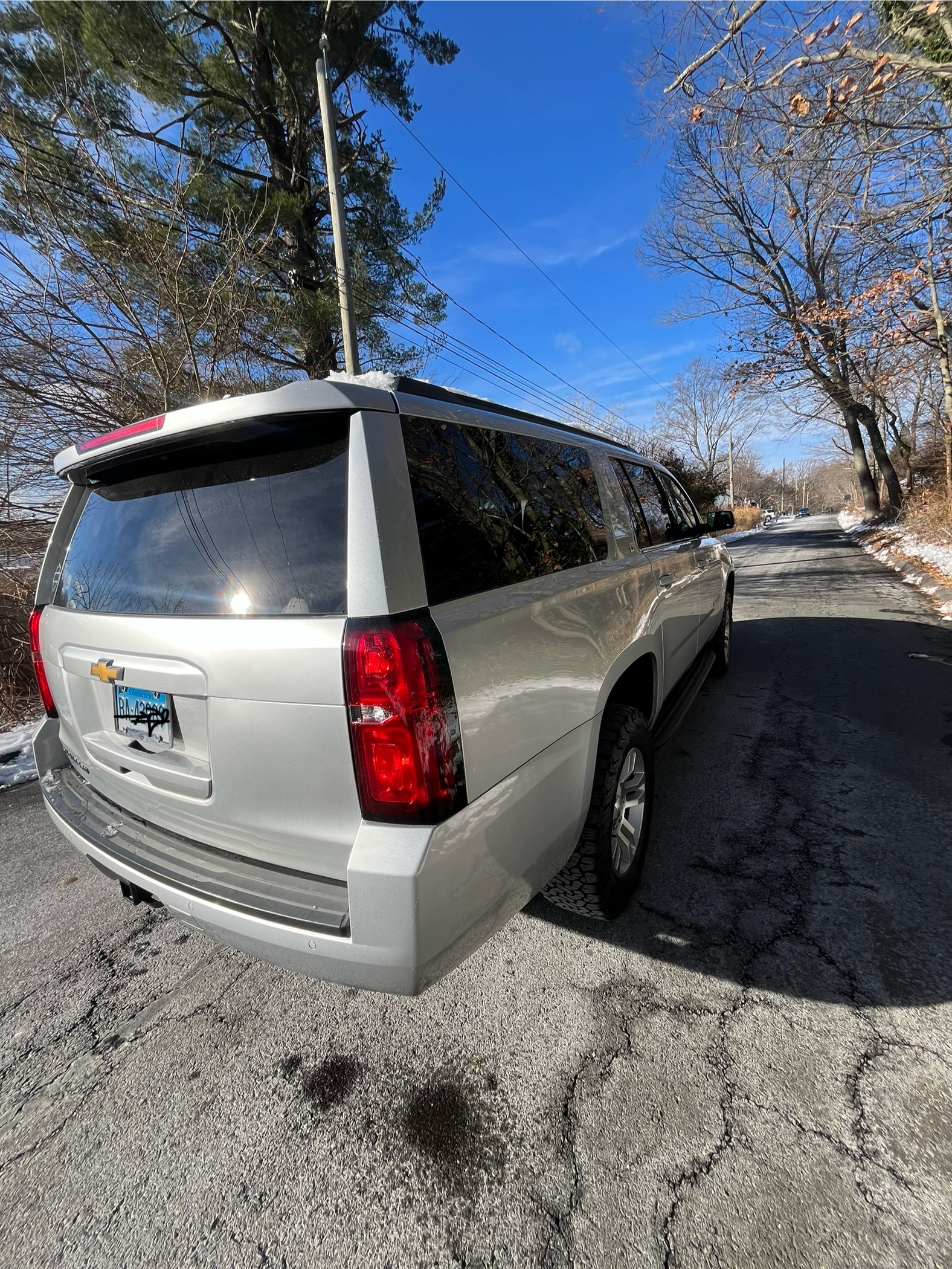 Used 2020 Chevrolet Suburban LT AWD/4WD image 6