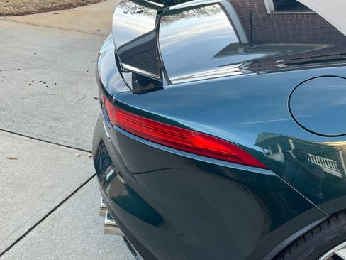Used 2017 Jaguar F-TYPE R AWD/4WD image 9