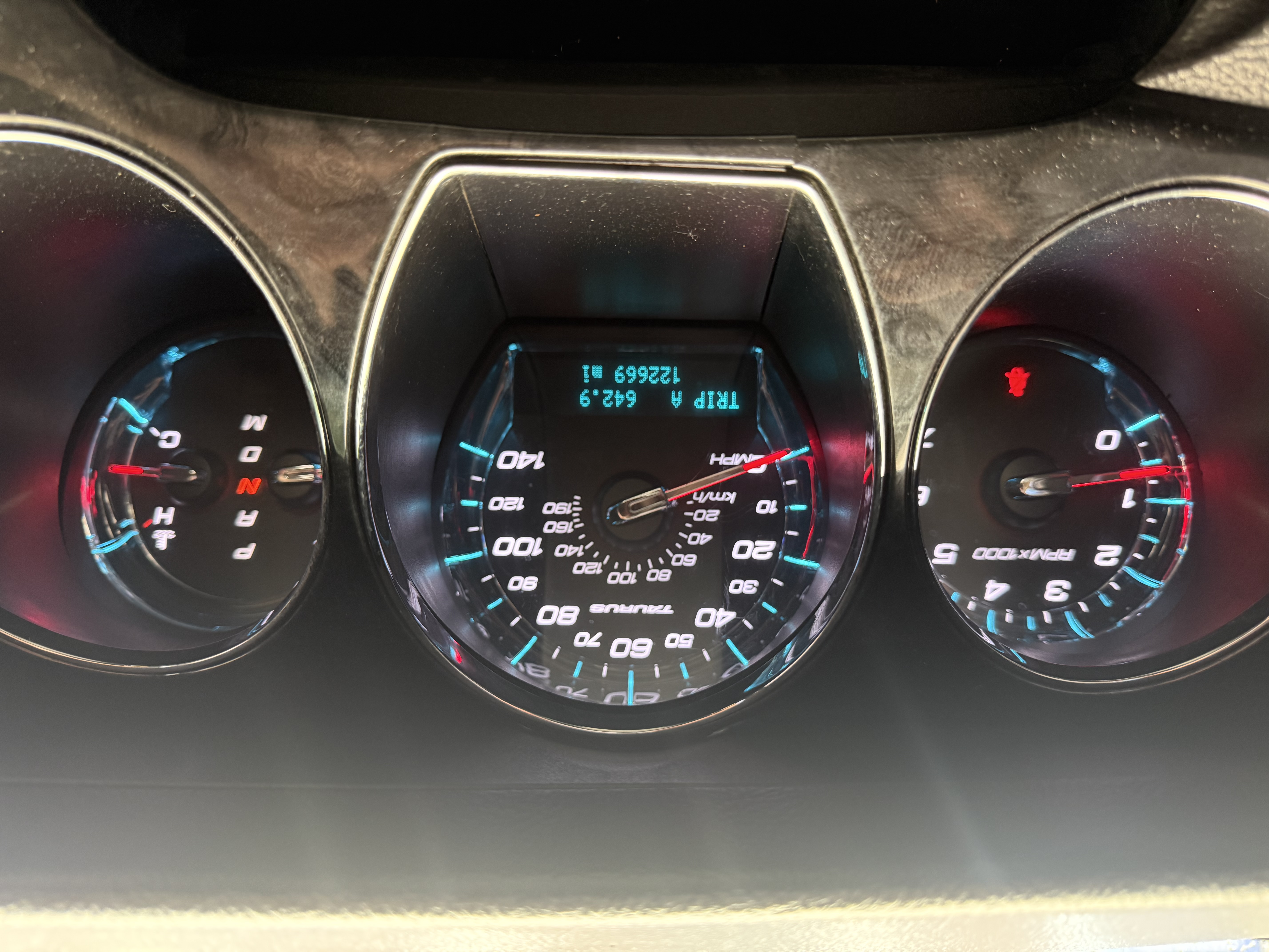 Used 2012 Ford Taurus Limited FWD image 12